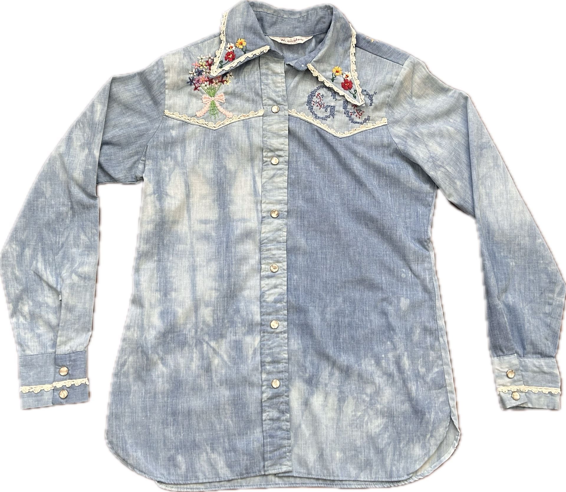 Vintage 70s Wrangler Embroidered Floral Western Denim Shirt prairie boho lace 2