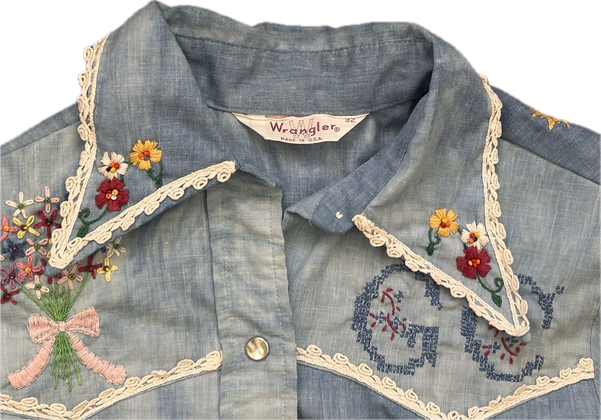 Vintage 70s Wrangler Embroidered Floral Western Denim Shirt prairie boho lace 3