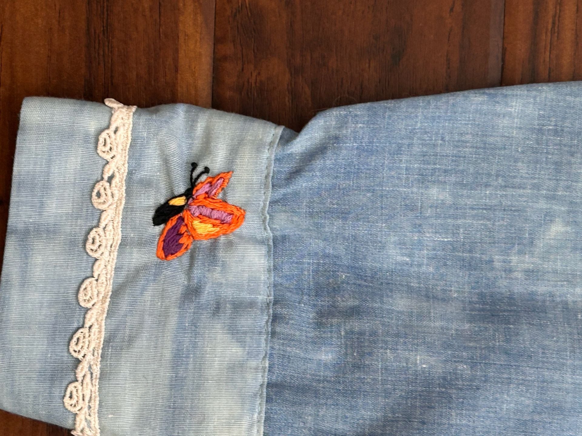 Vintage 70s Wrangler Embroidered Floral Western Denim Shirt prairie boho lace 15