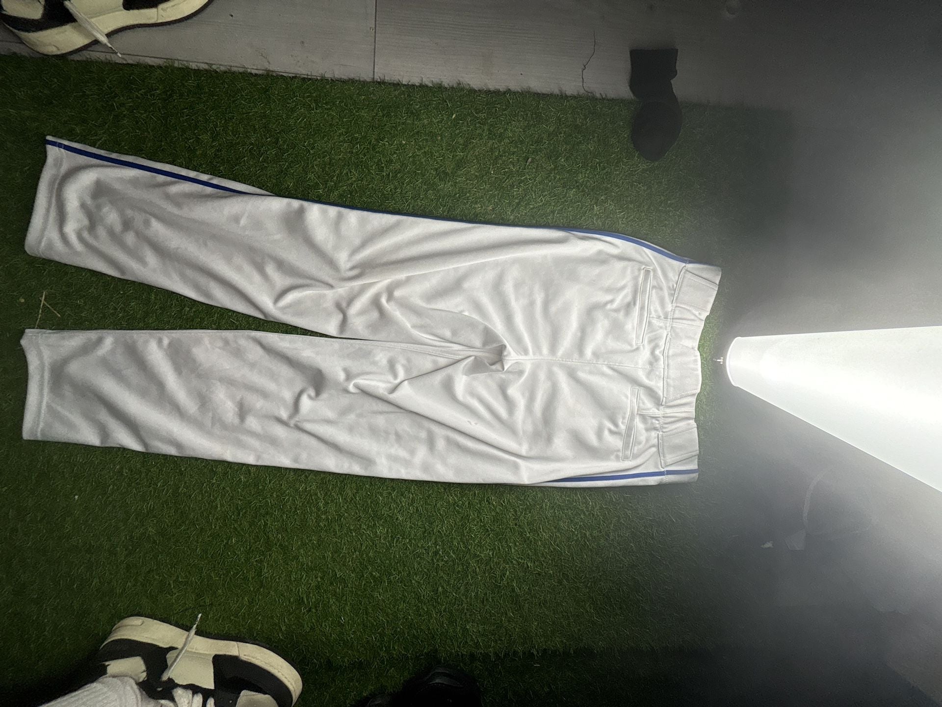 Nike Vapor Select Men's XL White Royal Blue Piped Baseball Pants 8