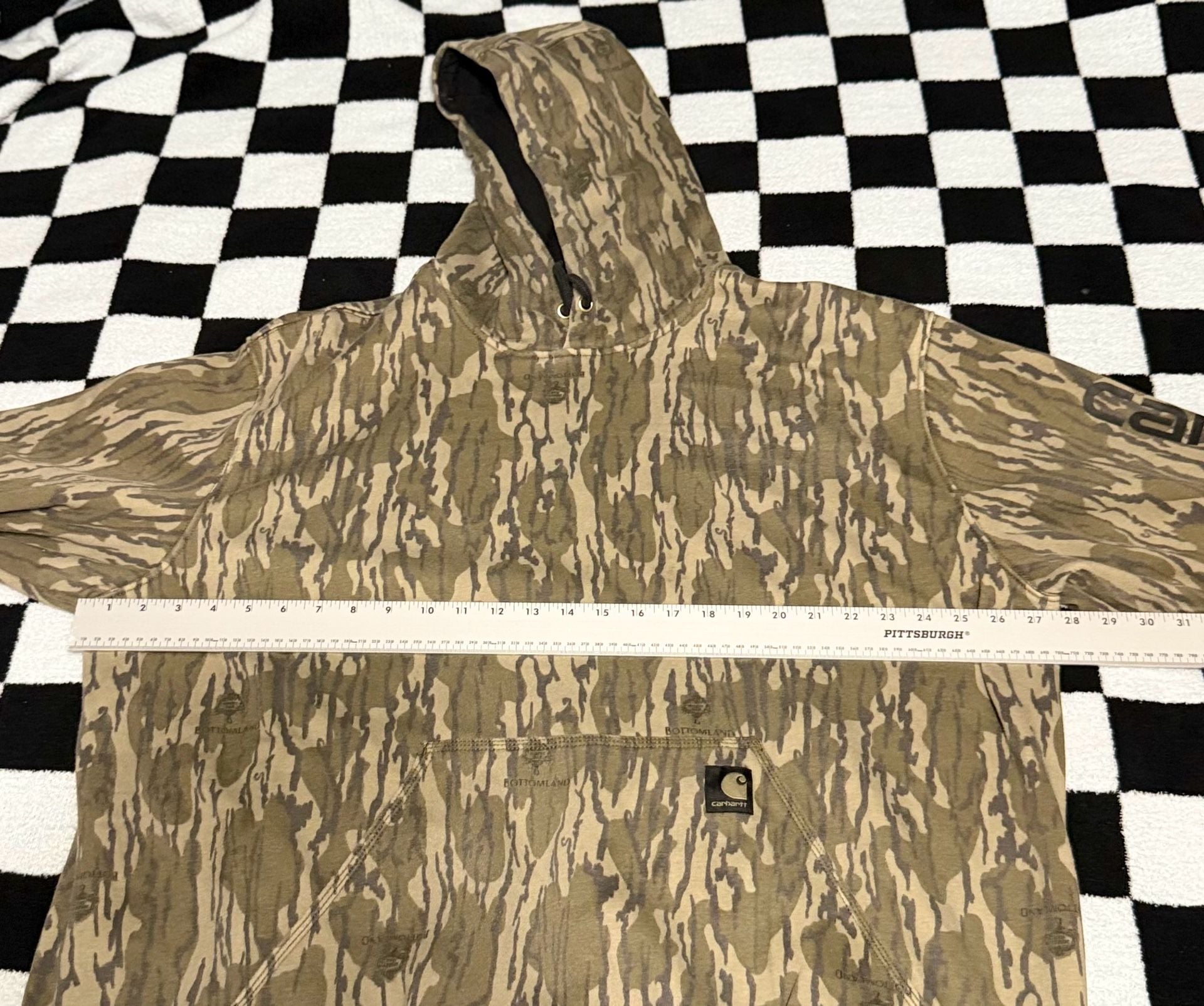Carhartt Men's Mossy Oak Camo Loose Fit Midweight Sleeve Graphic Hoodie 9