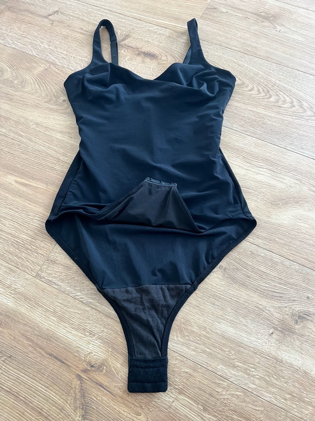 Wacoal Back Appeal Shaping Body Briefer Black Size 34C 6