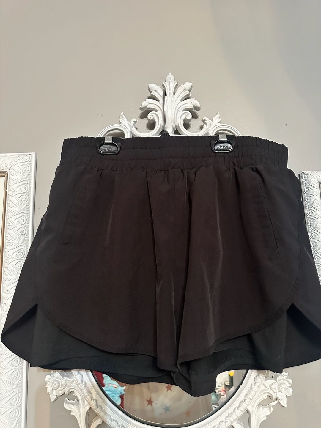 Blooming Jelly Women Black Flowy 2-in-1 Athletic Running Shorts XL 2