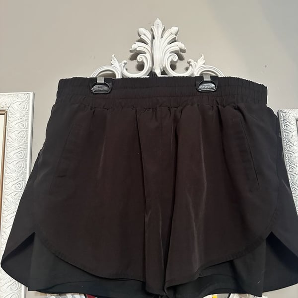 Blooming Jelly Women Black Flowy 2-in-1 Athletic Running Shorts XL