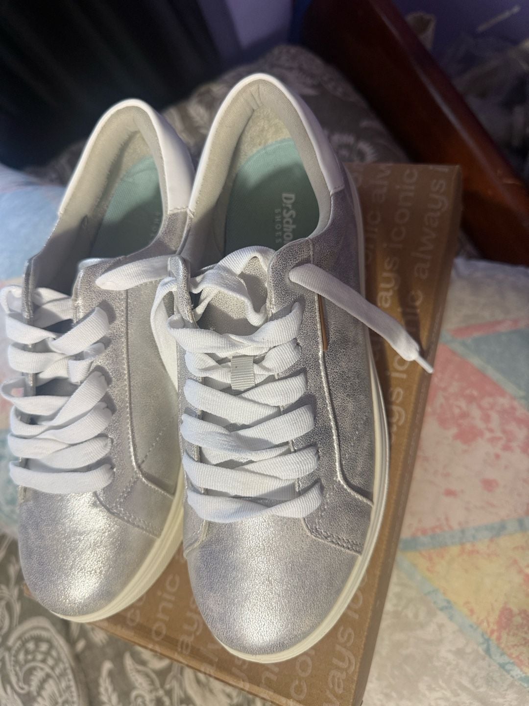 Dr. Scholl's Madison Sneaker Size 8W Silver 3