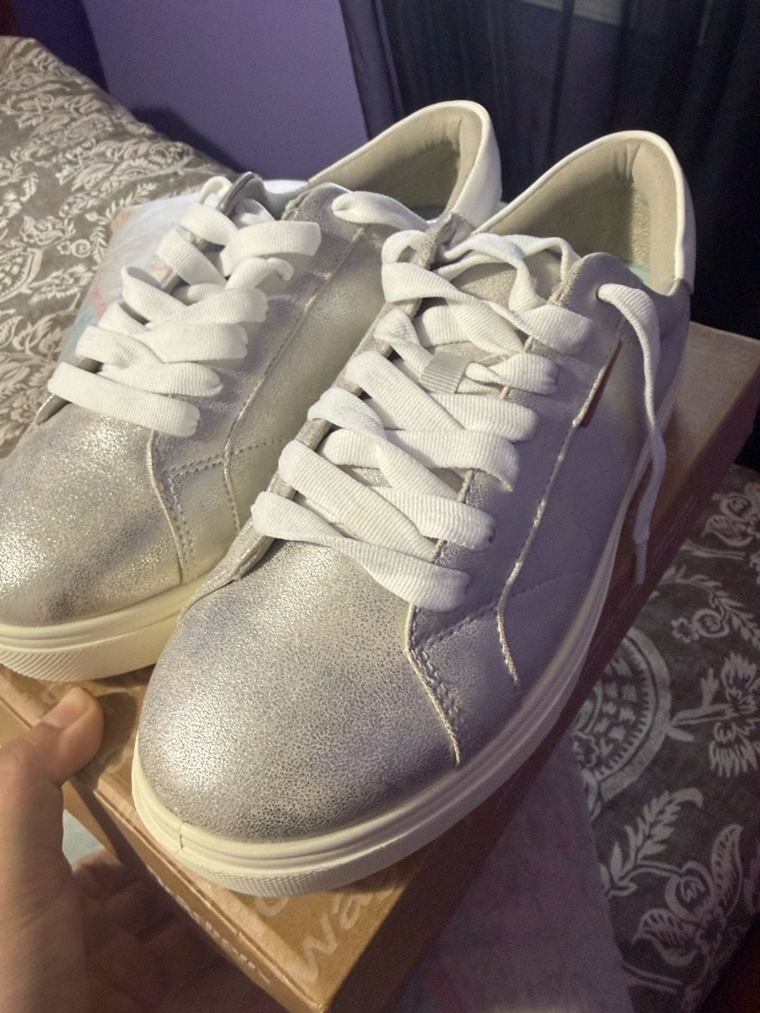Dr. Scholl's Madison Sneaker Size 8W Silver 5