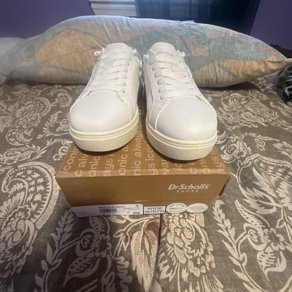 Dr. Scholl's Shoes Madic LACE Sneaker White Wide Width