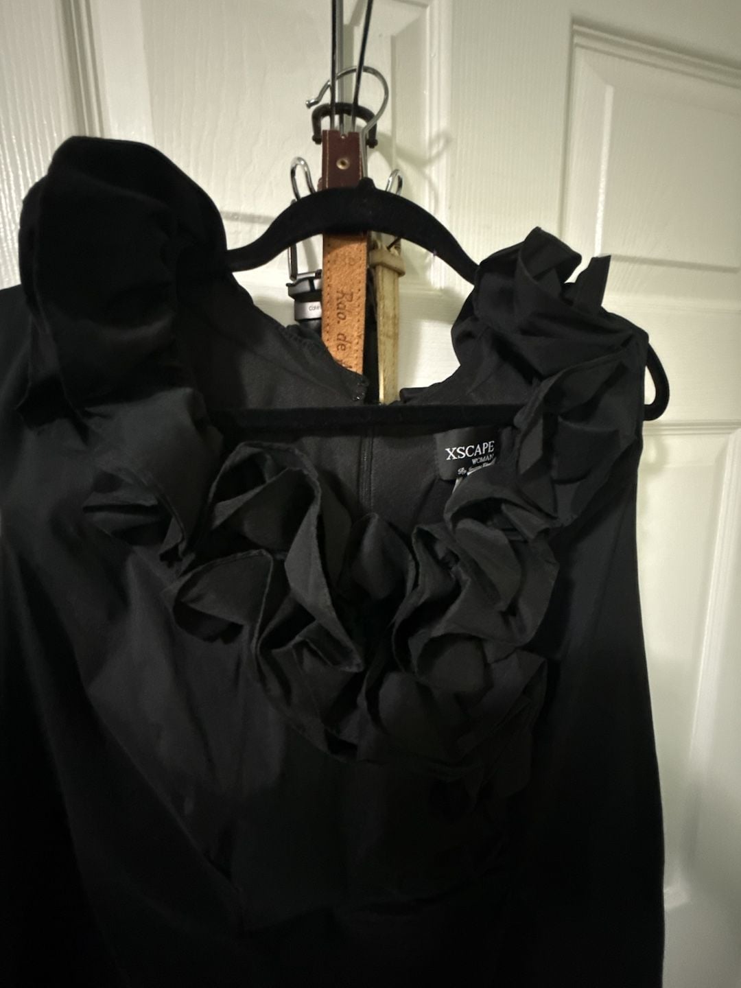 Xscape Woman By Joanna Chen Black Ruffle Neck Sleeveless Cocktail Dress 3