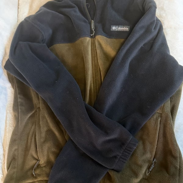 Columbia Men's Steens Mountain Full Zip Fleece Jacket Black Olive Green