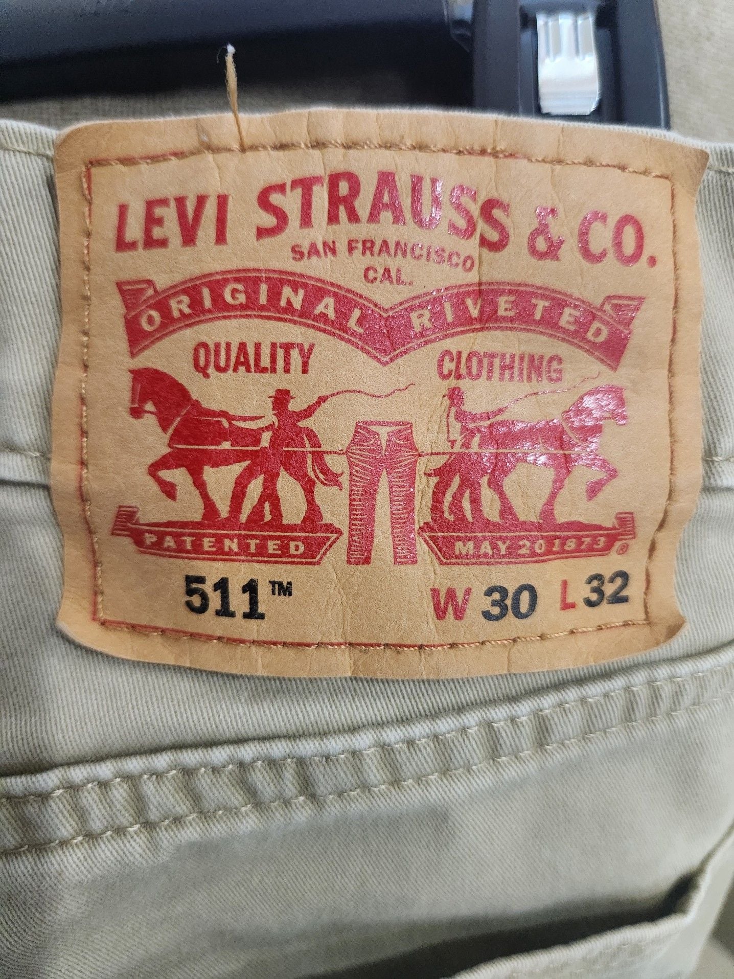 Levi's 511 Slim Fit Men's Khaki Pants W30 L32 5