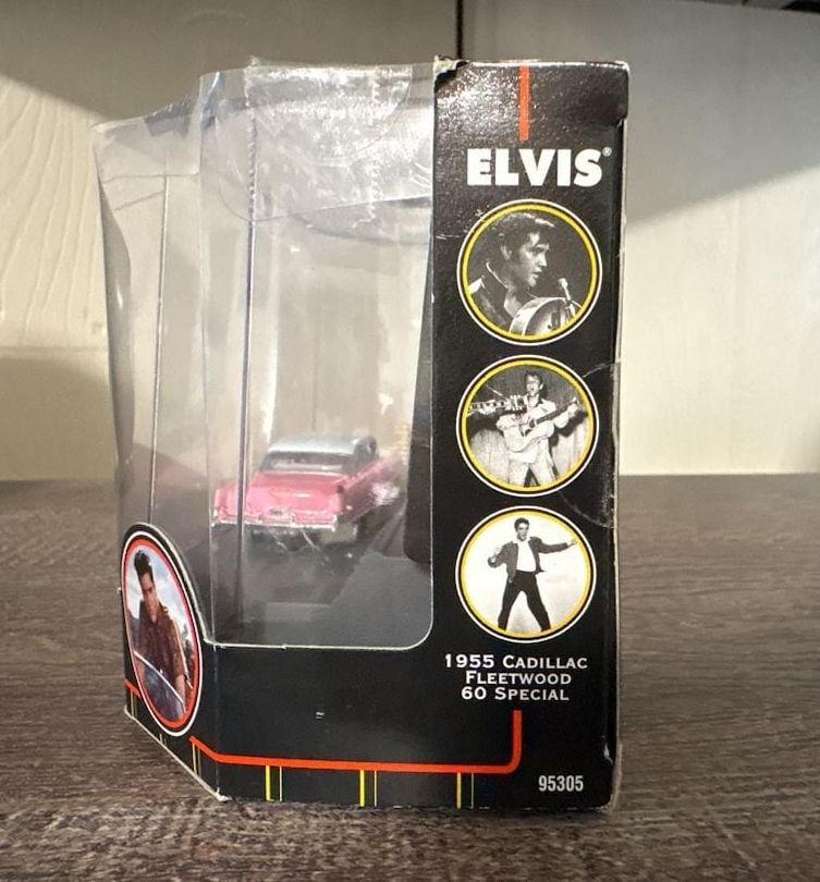 Matchbox Collectibles 1955 Cadillac Fleetwood 60 Special Elvis The Graceland 7