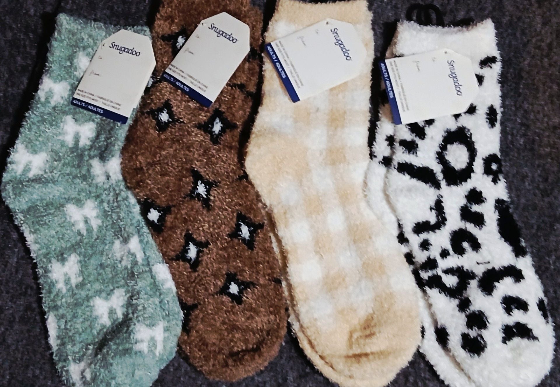 Snugadoo Adult Ultra-Plush Cozy Crew Socks 4-Pair Set 1