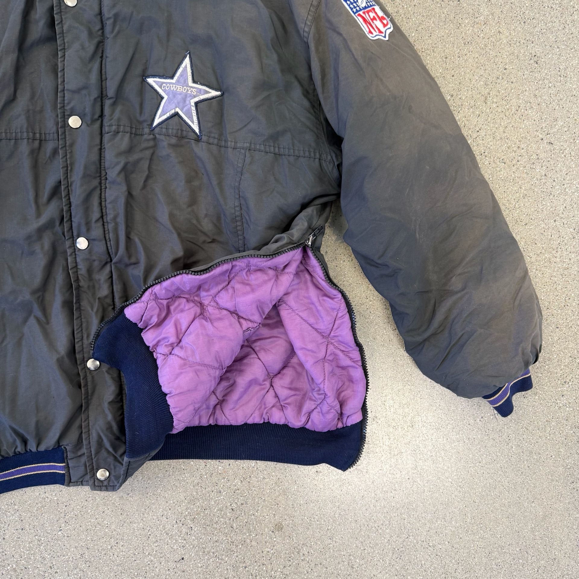 Vintage Pro Player NFL Dallas Cowboys Puffer Jacket distressed Large 5