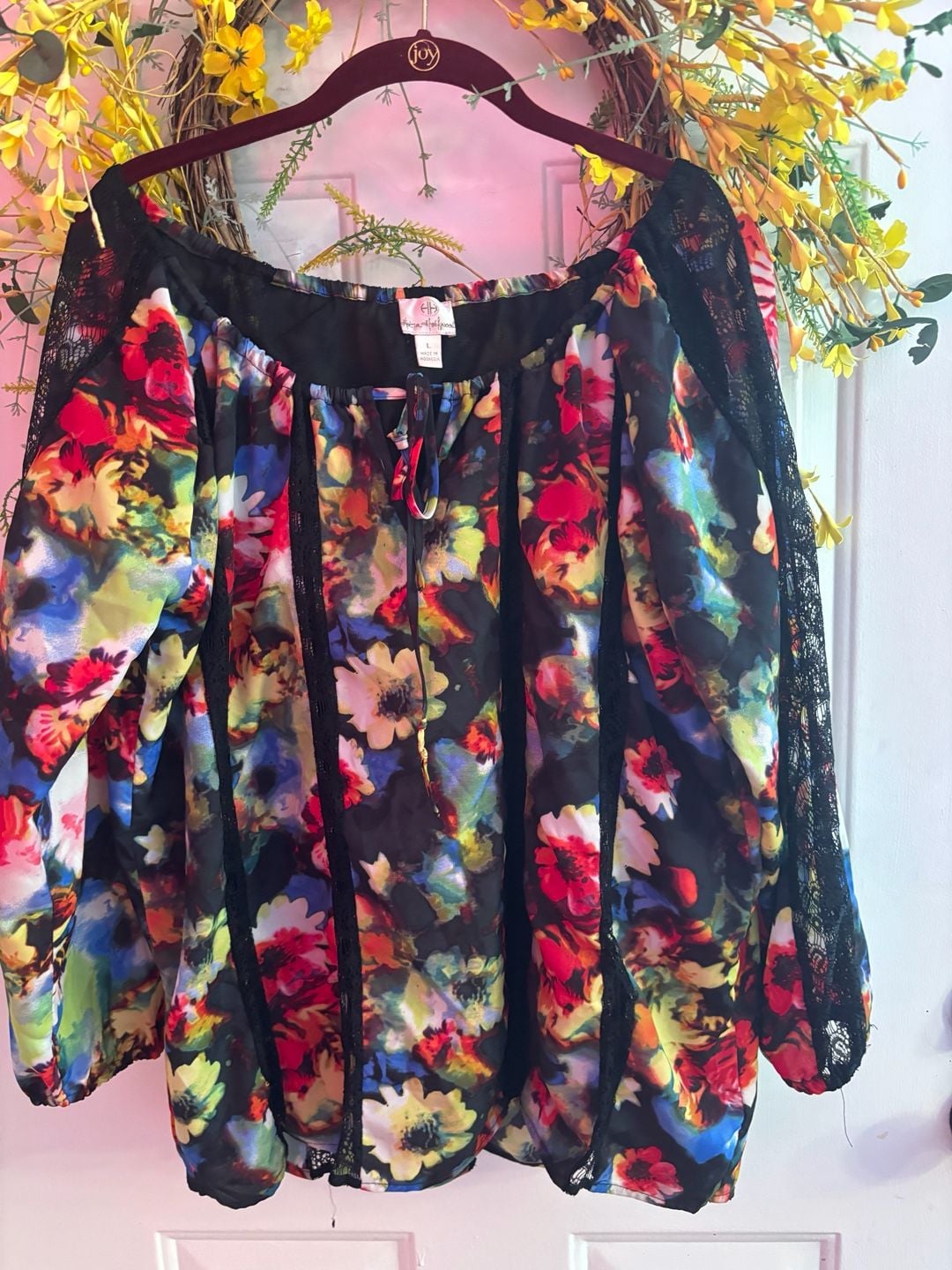 Hot in Hollywood Black Multi Floral Off-Shoulder Lace-Trim Peasant Top 2