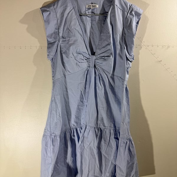 Steve Madden Light Blue V-Neck Front Twist Tiered Ruffle Mini Dress Size L