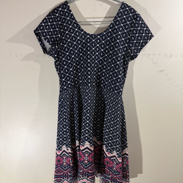 Planet Gold Blue and White Aztec Pattern Short Sleeve Skater Dress