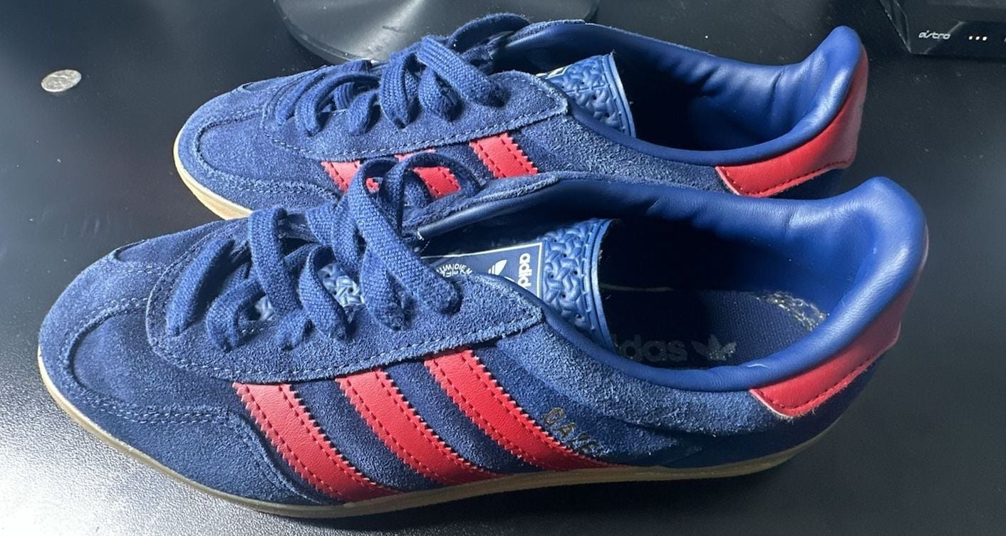 Adidas Originals Gazelle Indoor Sneakers Victory Blue Team Victory Red Gum 3