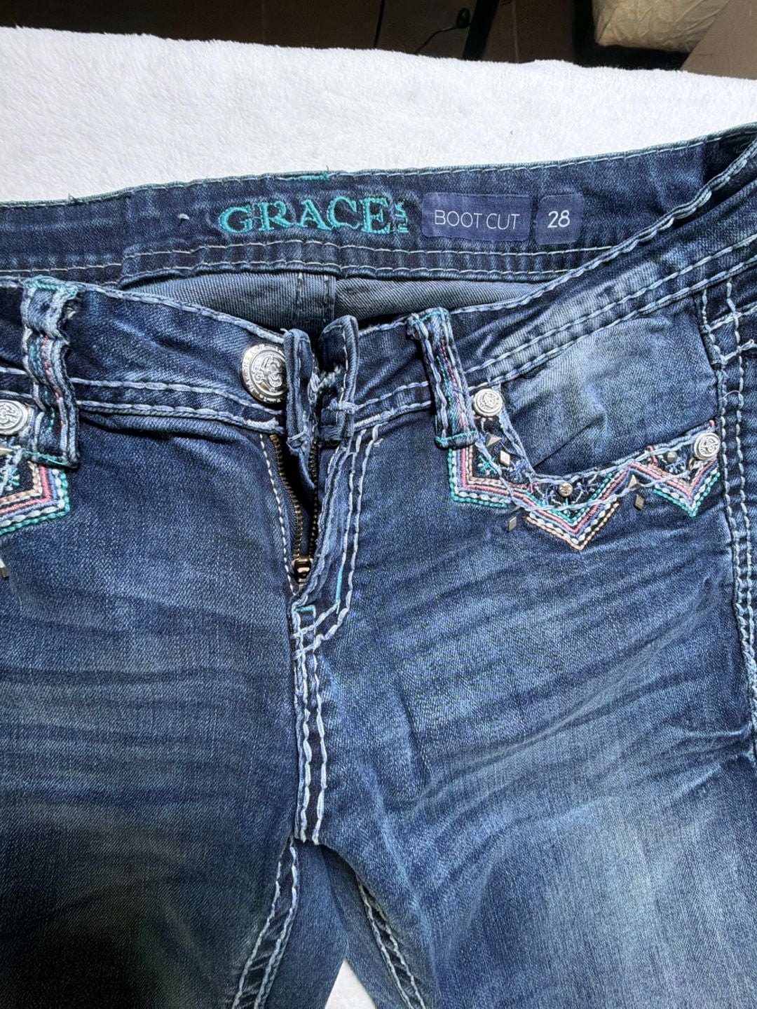 Grace in LA Boot Cut Jeans Women's Size 28 Embellished Aztec Pockets 3