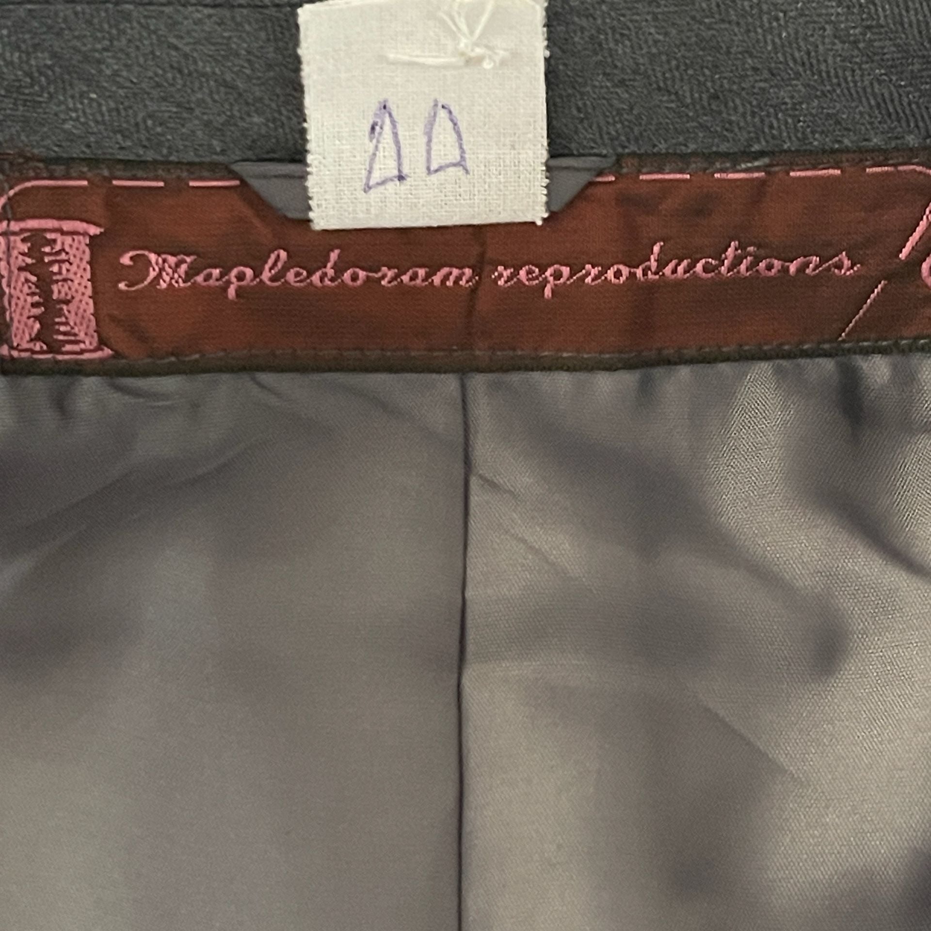 Product thumbnail 6