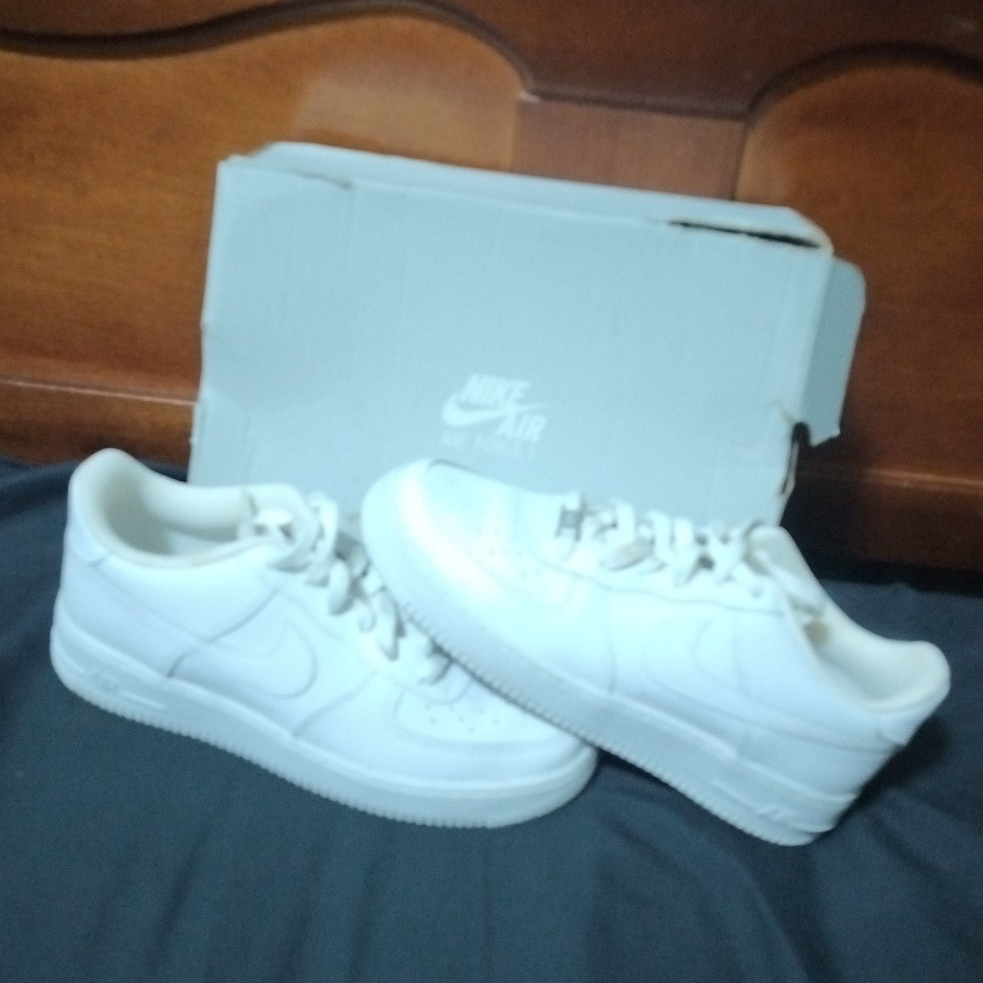 Nike Air Force 1 Low Triple White Sneakers with Box RR size 7 4