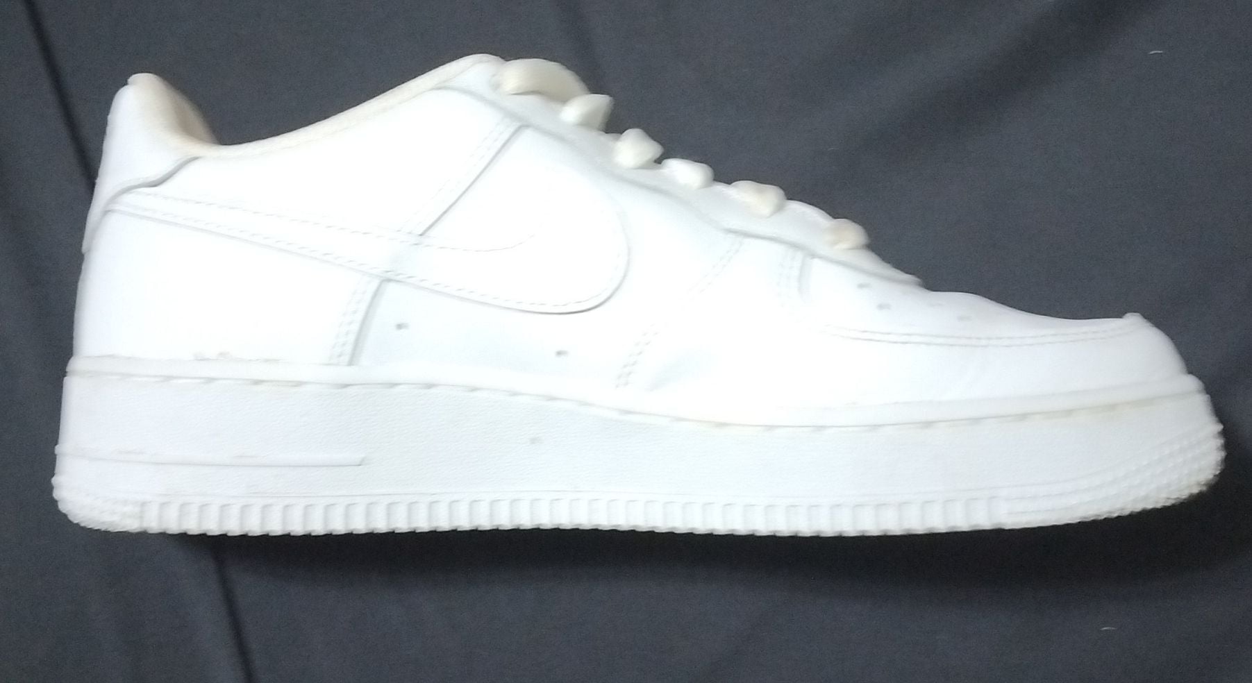 Nike Air Force 1 Low Triple White Sneakers with Box RR size 7 6