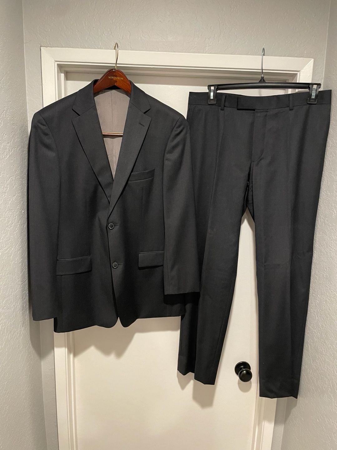 Hugo Boss Black Two-Piece Wool Suit Jacket and Pants Set 1