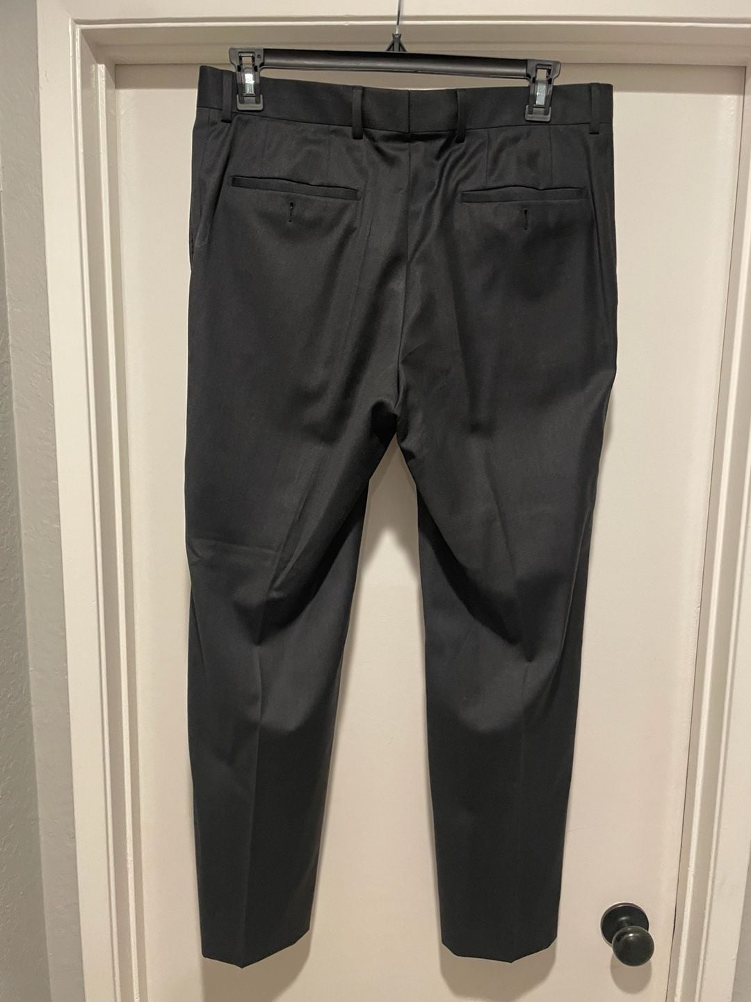 Hugo Boss Black Two-Piece Wool Suit Jacket and Pants Set 16