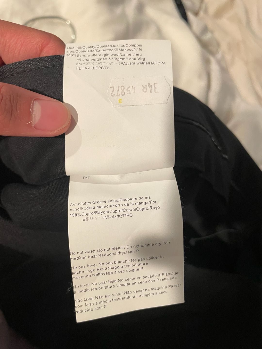 Hugo Boss Black Two-Piece Wool Suit Jacket and Pants Set 18