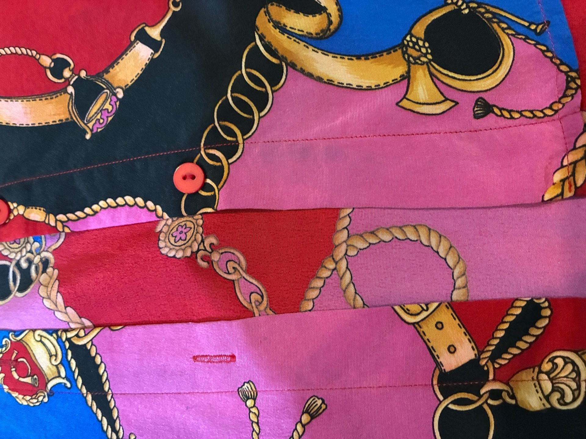 Vintage Silk Blouse Equestrian Chain Print Red Black Gold Long Sleeve Button Down Shirt 7