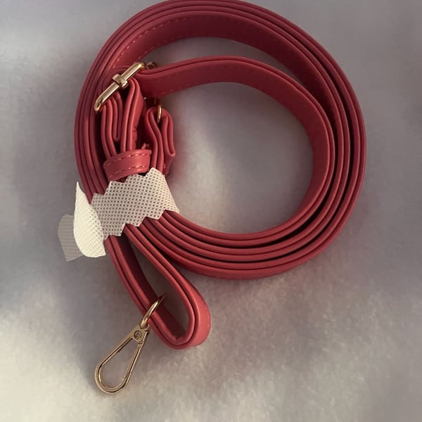 Adjustable Faux Leather Crossbody Handbag Replacement Strap in Pink Red