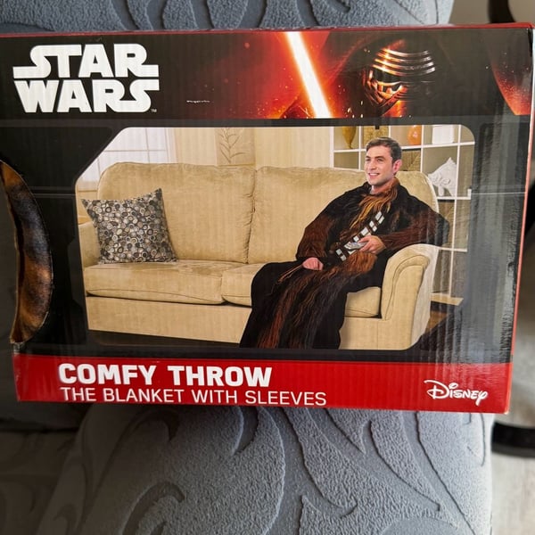 Star Wars Chewbacca Comfy Throw The Blanket With Sleeves 48" x 71"
