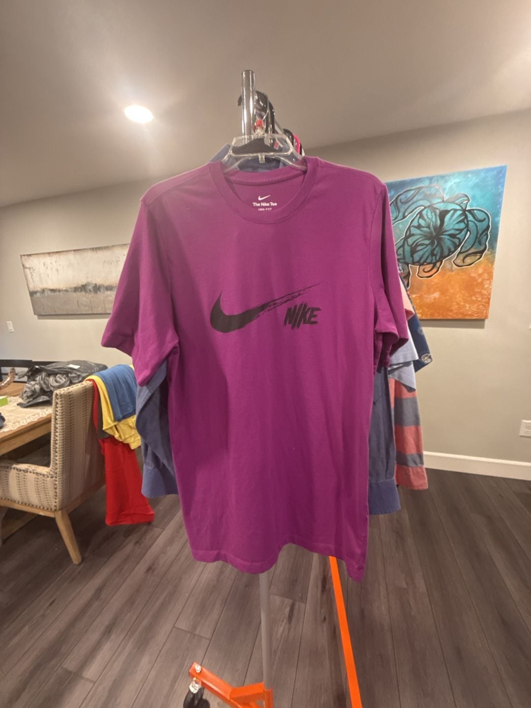Nike Dri-FIT Heritage GFX Bold Berry Short Sleeve Training T-Shirt/0099 2
