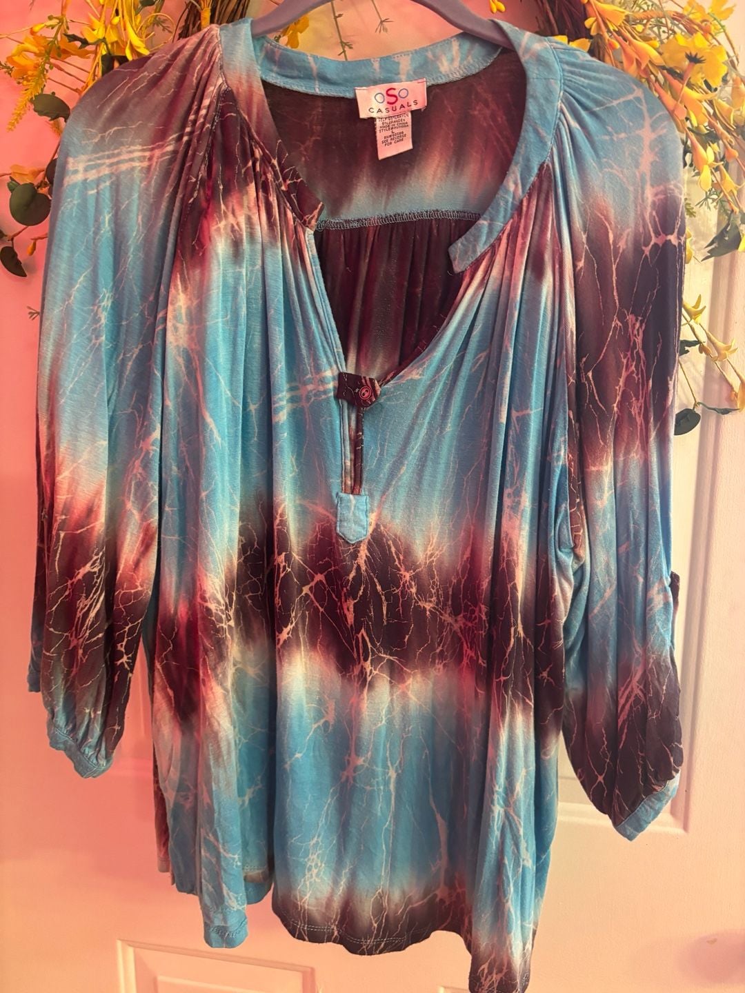 OSO Casuals Blue Marble Tie Dye V-Neck 3/4 Sleeve Top 2