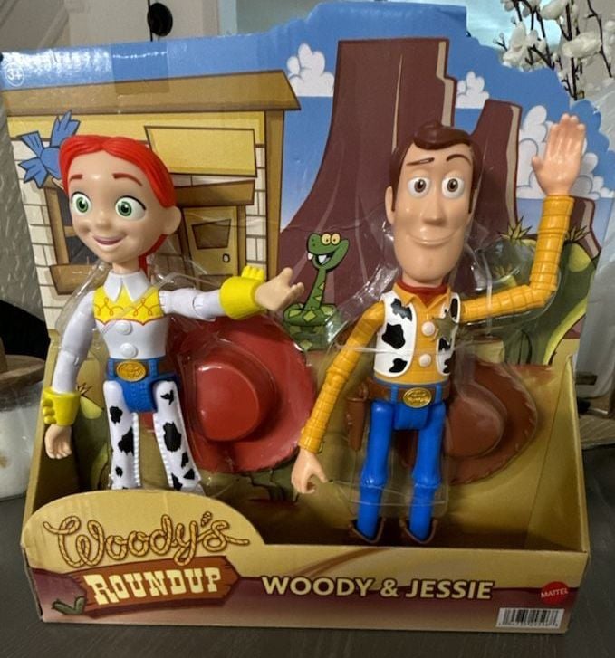 Mattel Disney Pixar Toy Story Woody's Roundup Woody & Jessie 2-Pack Action Figures 1