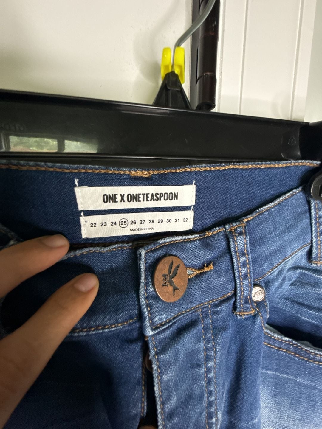One X One teaspoon Blue Distressed Skinny Jeans Size 25 4