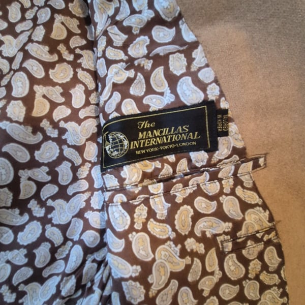 Vintage Mancillas International 100% Camel Hair Sport Coat Jacket Paisley Lining