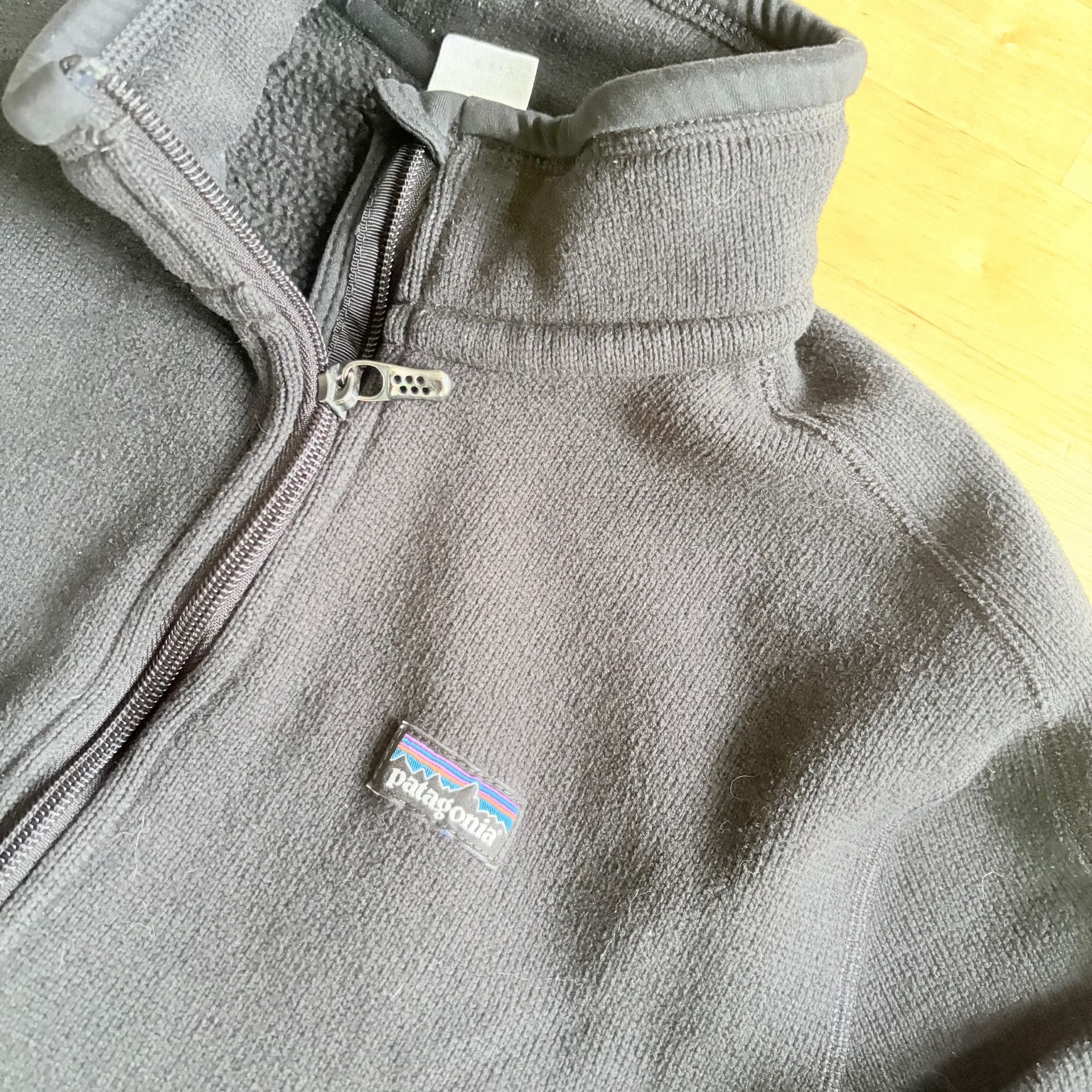 Patagonia Women's Full Zip Fleece Jacket Black 3