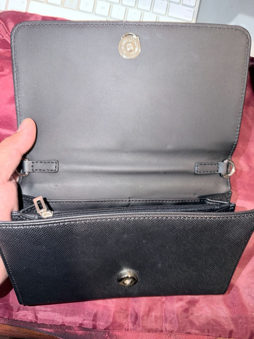 Guess Black Saffiano Faux Leather Clutch Wallet 3