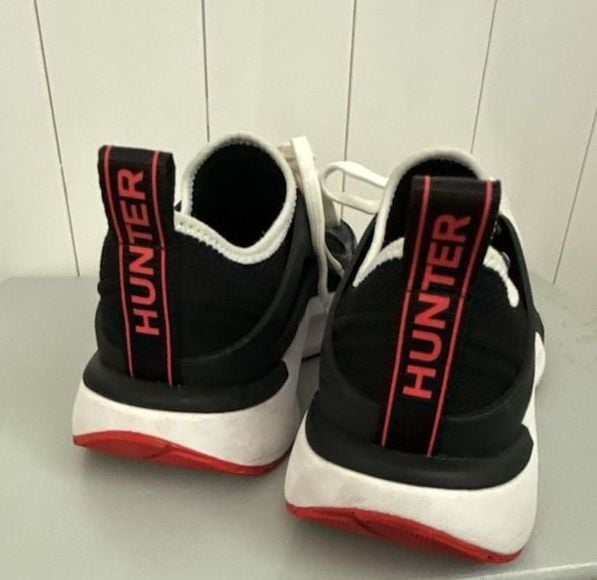 Hunter Tulipano Casual Lace-Up Sneakers - Black/White 3
