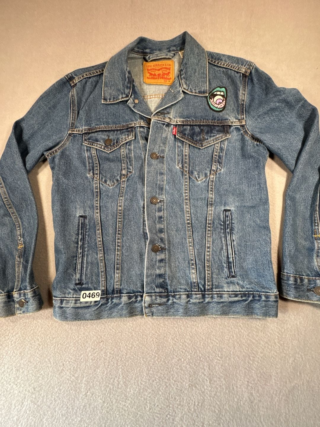 Levi's Trucker Denim Jacket Size M Custom Patched Eye Design 9