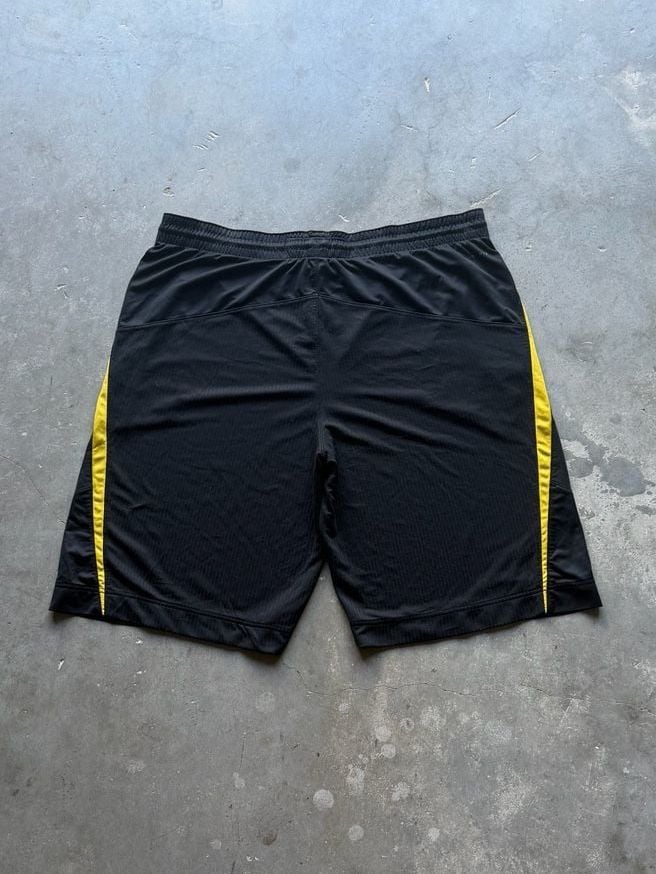 Nike x Kobe Bryant Men's Black Gold Baggy Fit Dri-Fit Basketball Shorts Size XL 8