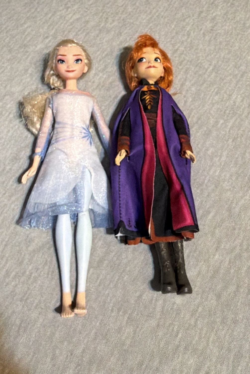 Disney Frozen 2 Elsa and Anna Fashion Doll Lot of 2 1