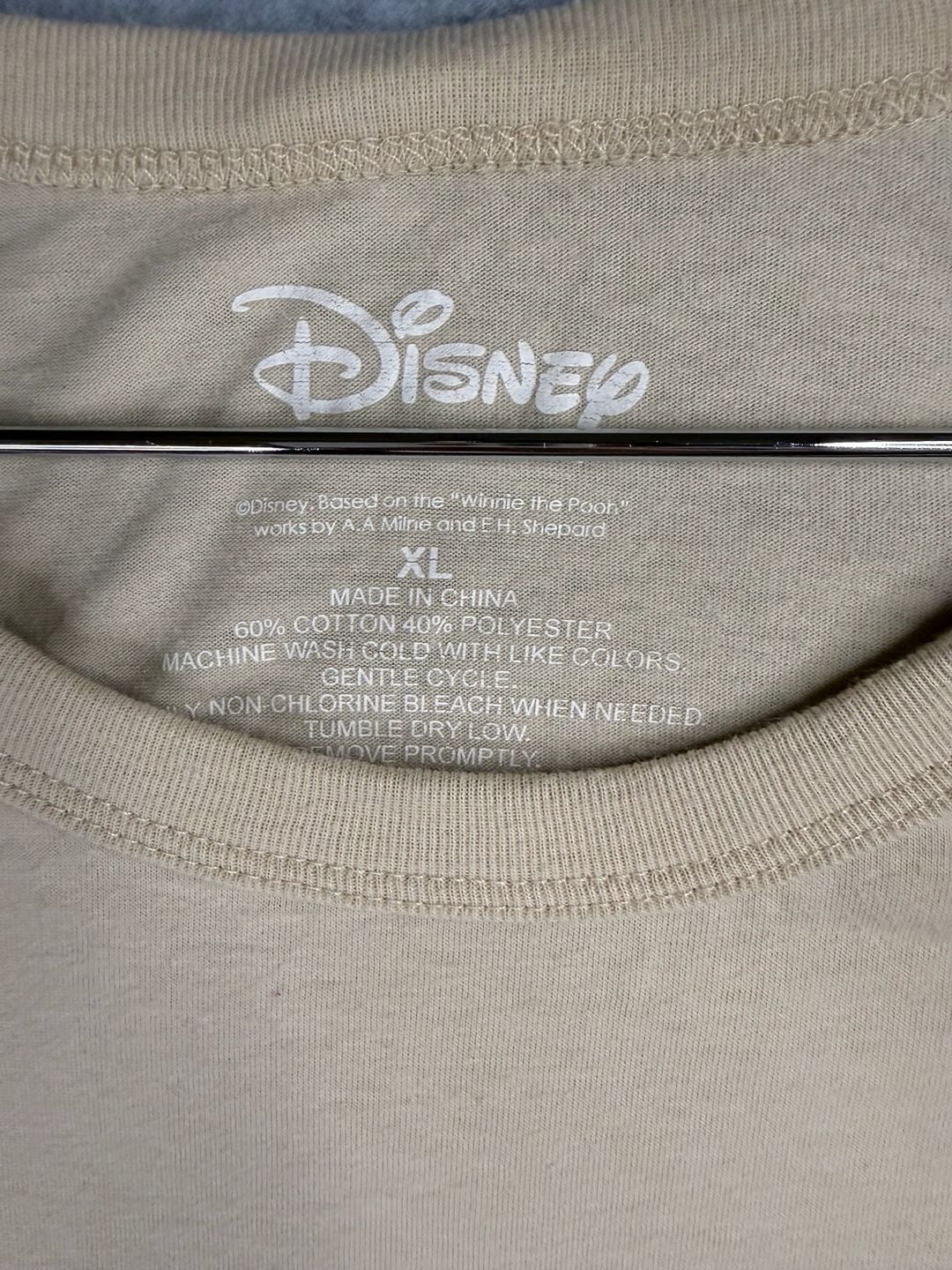 Disney Winnie the Pooh Eeyore Piglet Tigger Graphic Tan T-Shirt XL 3