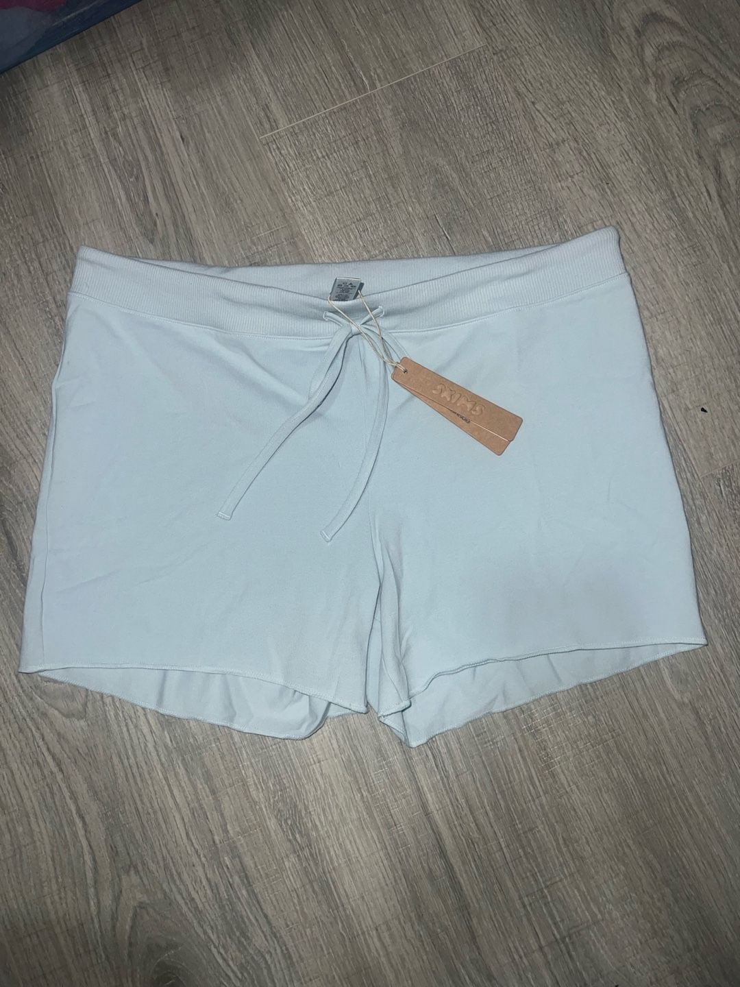NWT SKIMS Cotton Jersey Short in Opal XL 2