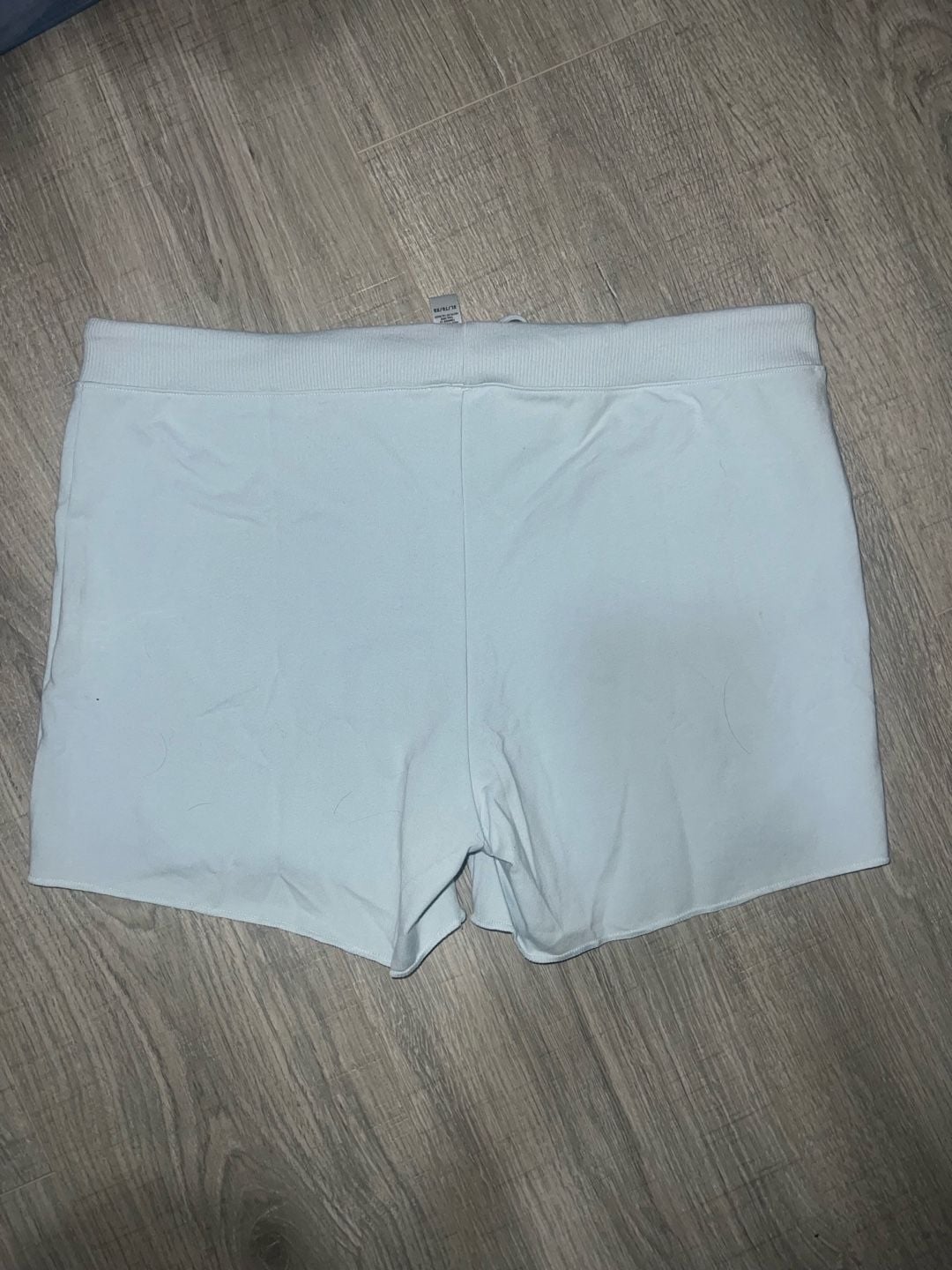 NWT SKIMS Cotton Jersey Short in Opal XL 3