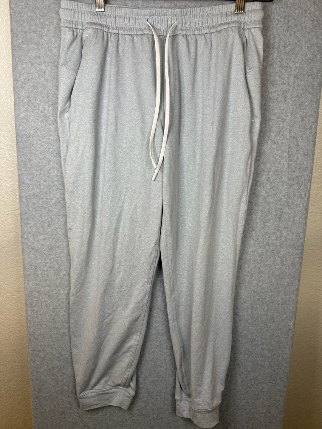 Lululemon Softstreme High-Rise Jogger Grey Size 8 2