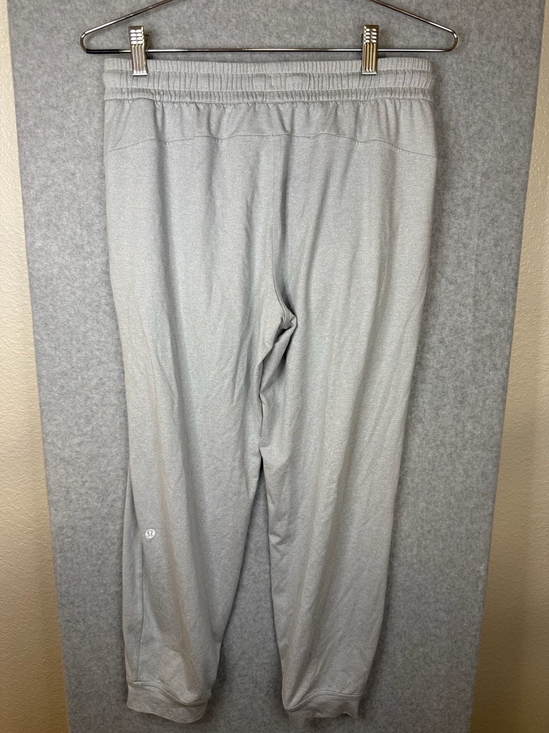 Lululemon Softstreme High-Rise Jogger Grey Size 8 4