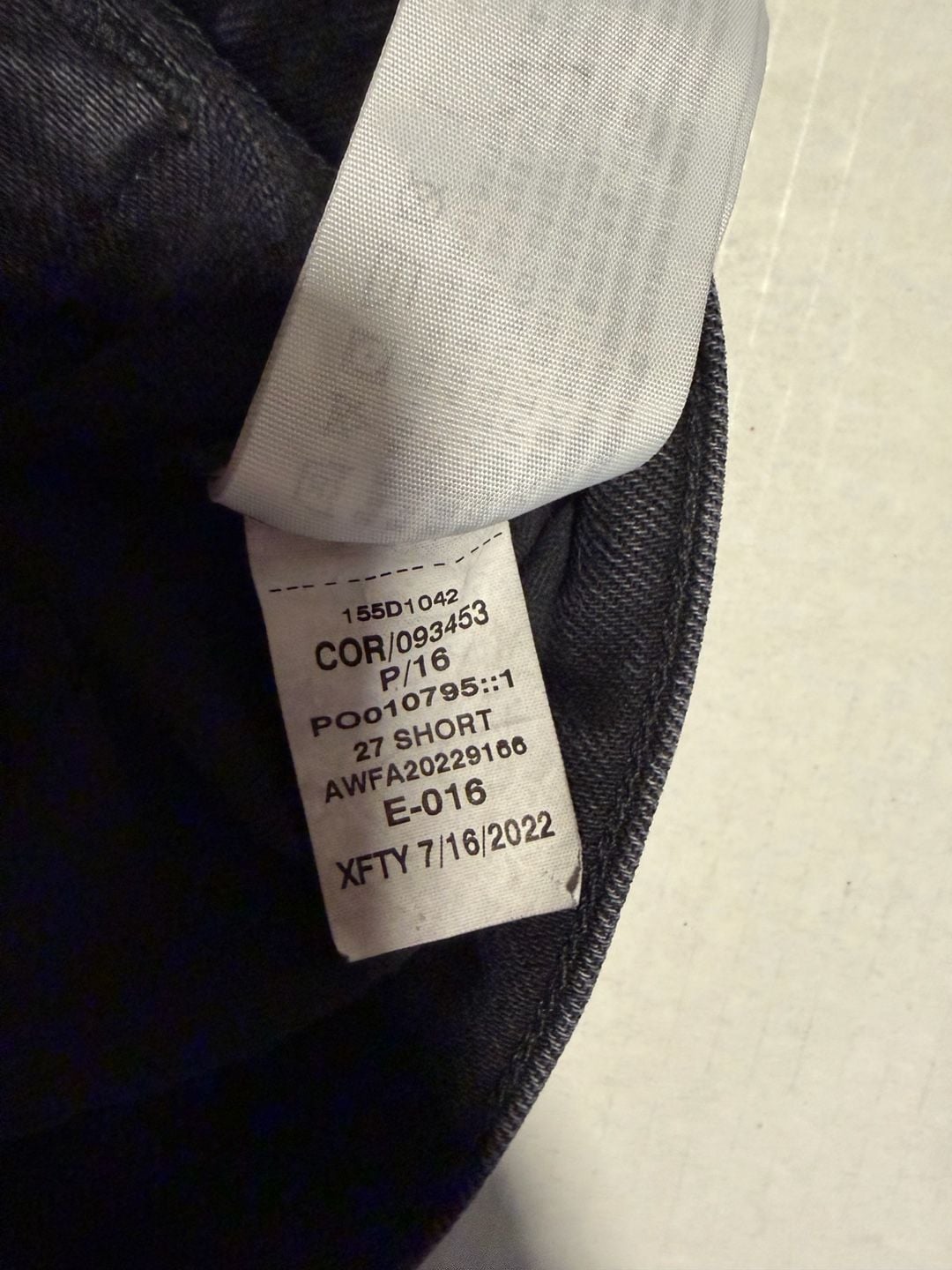 Abercrombie & Fitch The 90s Relaxed Jean High Rise Split Hem Black Jeans Size 27 7