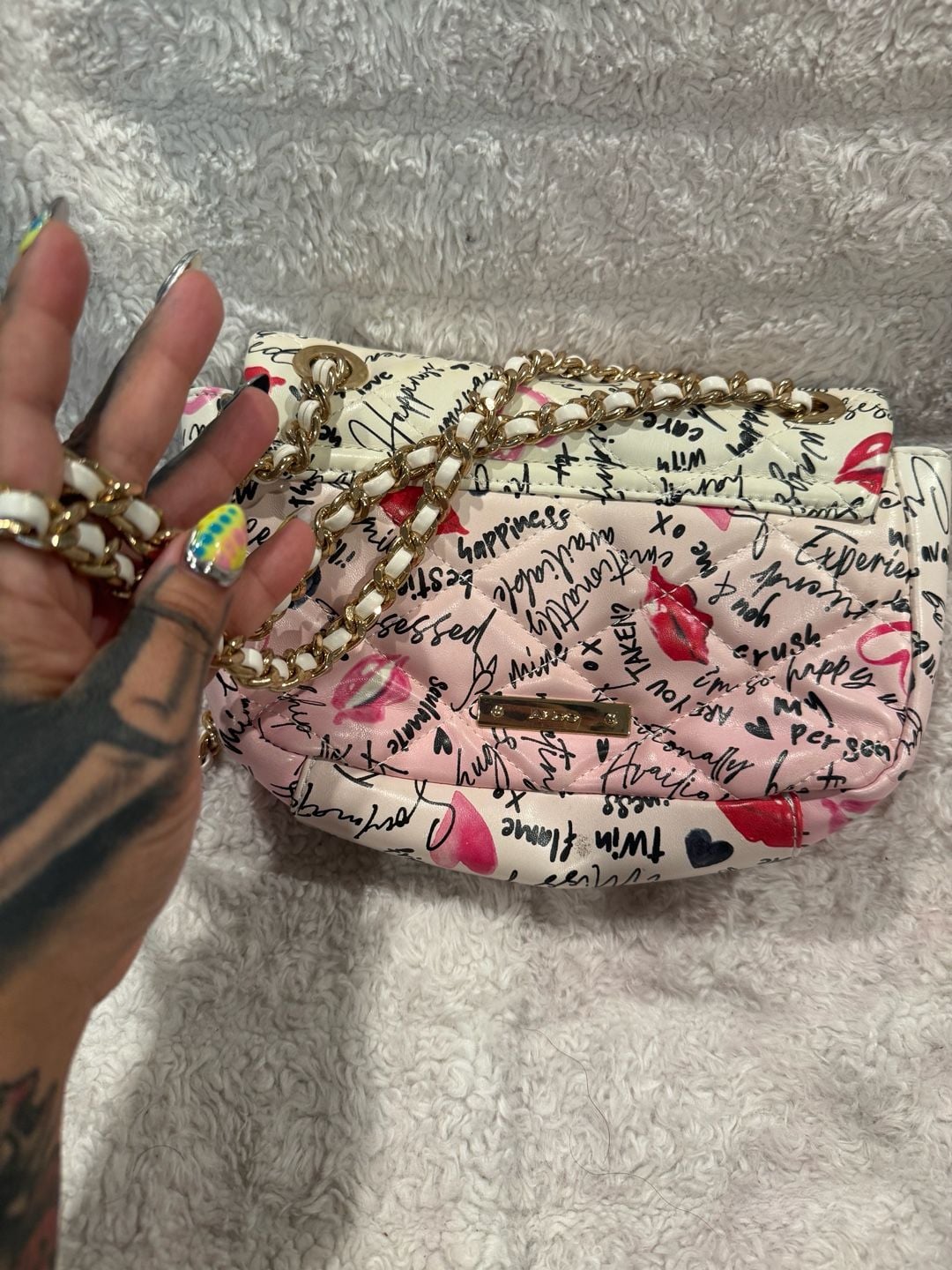 ALDO “I’m Not YourSoulmate.” Lovenote 💓 Quilted Crossbody purse 6