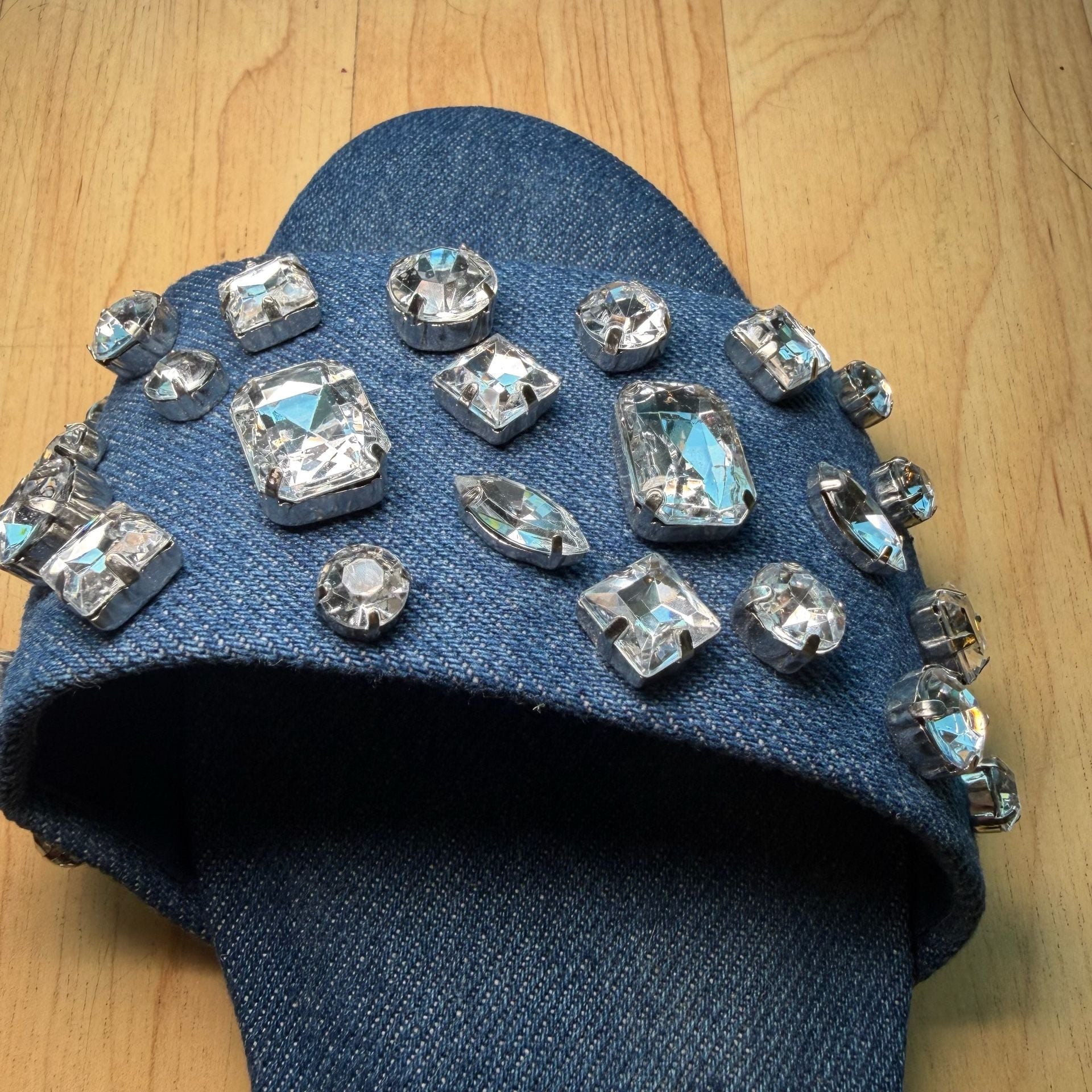 Good American Denim Crystal Embellished Flat Slide Sandals Blue 8.5 9